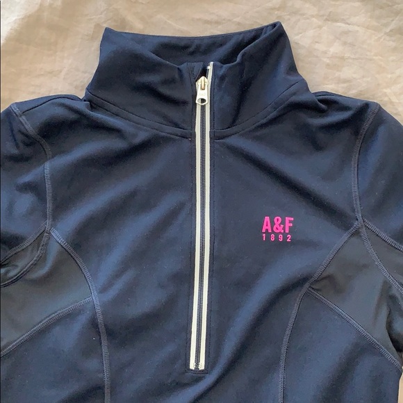 Abercrombie Athletic Shirt - Picture 3 of 6